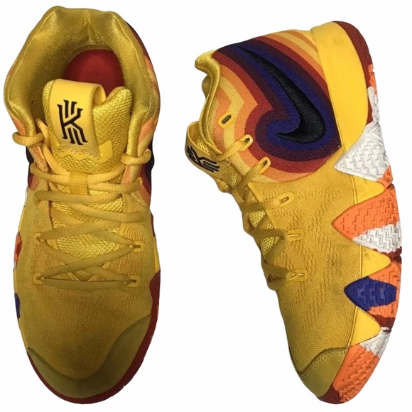 NIKE KYRIE 70's DECADE PACK AMARILLO BLACK Sz 7Y